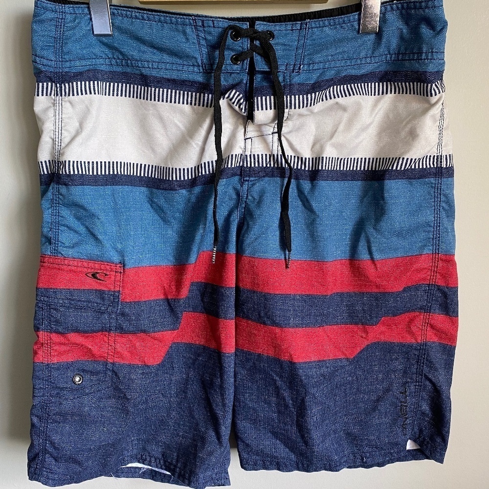 O'Neill Men's Blue Red‎ White Board Shorts Size 32
